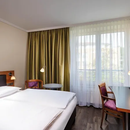 Seminaris Seehotel 4* פוטסדאם