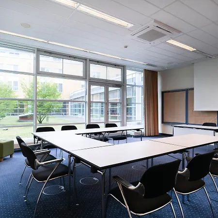 מלון Seminaris Seehotel פוטסדאם