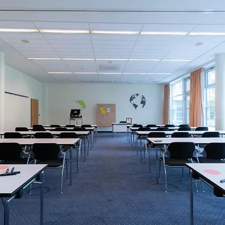 מלון Seminaris Seehotel 4*