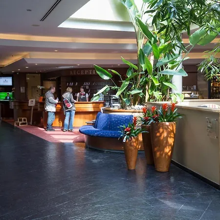 Seminaris Seehotel מלון פוטסדאם