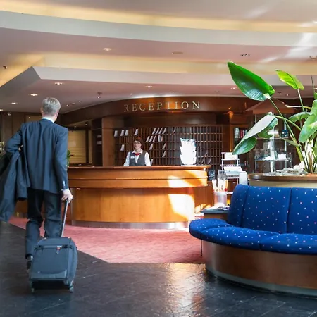 Seminaris Seehotel מלון 4*