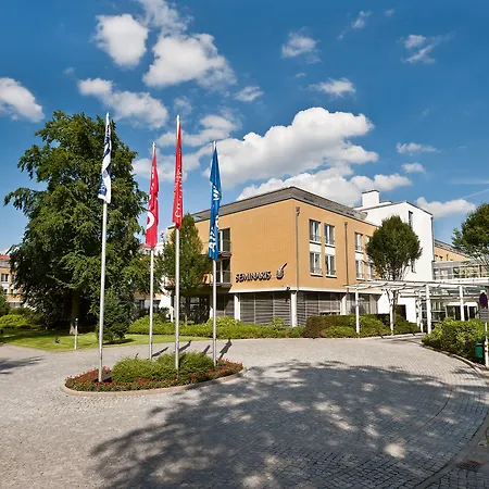 波茨达姆塞米钠里斯海洋酒店 酒店 4*