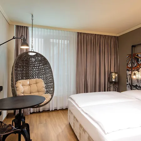 Seminaris Sunday See Hotel Potsdam 4*