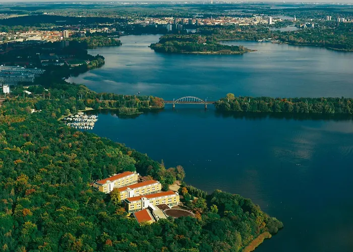 Seminaris Seehotel 4* Potsdam